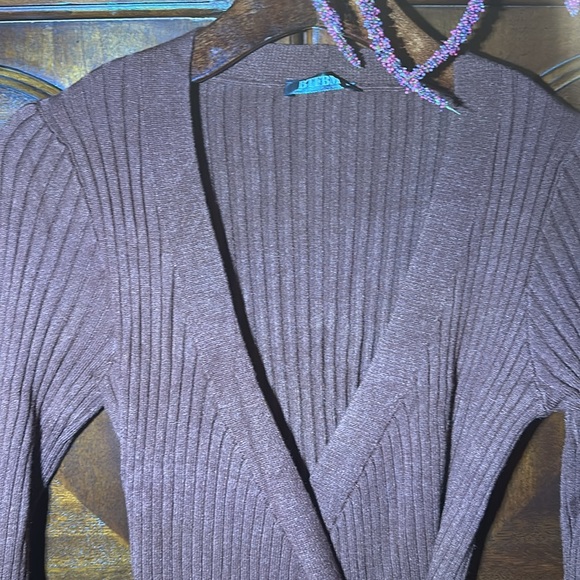 EUC BTFBM Women Wrap Deep V Neck Long Sleeve Cropped Pull Over Sweater - Picture 11 of 15